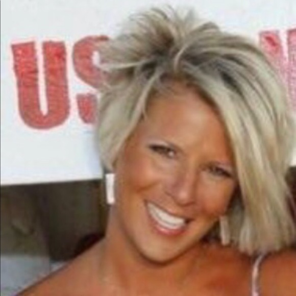 Meet your Posher, Kelly - Picture 1 of 1